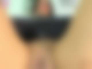 MilliMattell's Live Sex Cam Show