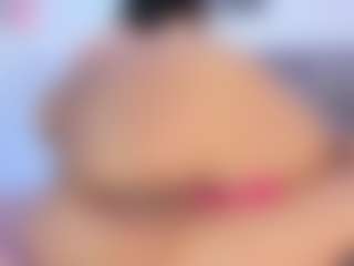 MilliMattell's Live Sex Cam Show