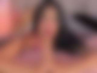 Live cam show with MilliMattell - Pov on StripNow