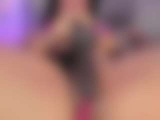 MilliMattell's Live Sex Cam Show