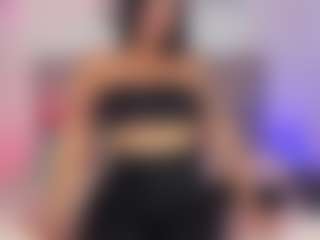 MilliMattell's Live Sex Cam Show