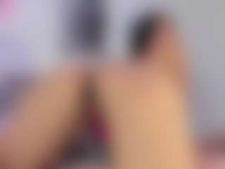 MilliMattell's Live Sex Cam Show