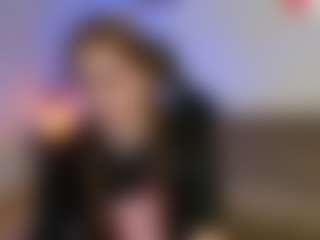 Live cam show with Piinkpandora - Small Ass on Camming Site