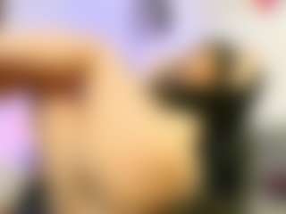 Live cam show with Piinkpandora - Facial Piercings on Streamer API