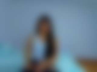Live cam show with saraart - Petite Toys on TeamSkeetLive