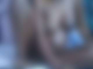 Live cam show with sweet-razzy - Ebony on livesexfox.com | kenya