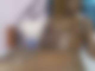 sweet-razzy's Live Sex Cam Show