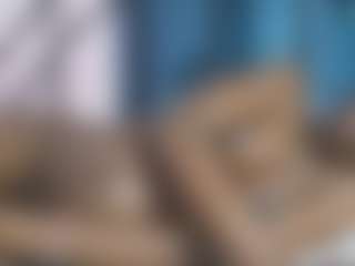 sweet-razzy's Live Sex Cam Show