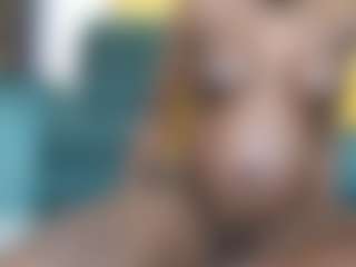 sweet-razzy's Live Sex Cam Show