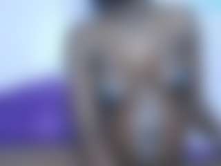 Live cam show with sweet-razzy - Ebony on Camsoda | kenya