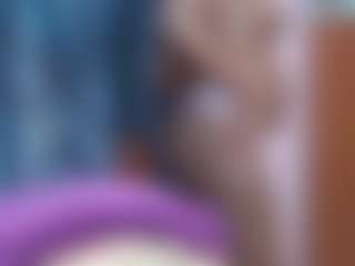 sweet-razzy's Live Sex Cam Show