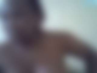 Sweetbubbly254's Live Sex Cam Show