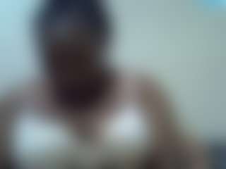 Live cam show with Sweetbubbly254 - Big Nipples on Fling VIP Chat