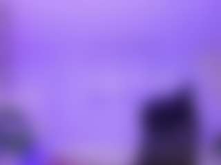 Live cam show with Keytin-Thomson - Small Tits on SinfulBabes