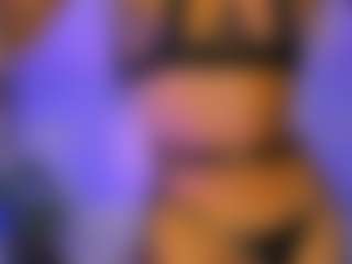 Live cam show with Keytin-Thomson - Blonde Hair on Camsoda