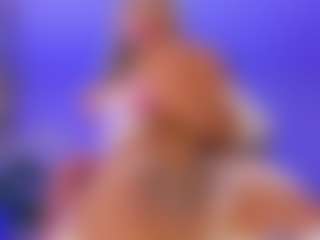 Live cam show with Keytin-Thomson - Smoking on Camsoda