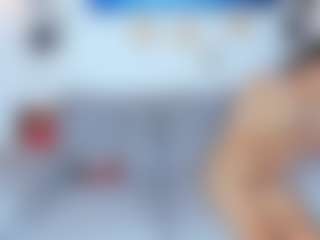 Live cam show with pink-diamont - Flashing on friskycurves.com