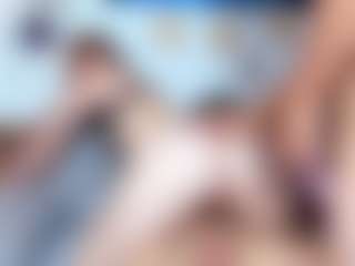 Live cam show with pink-diamont - Spank on CamClone