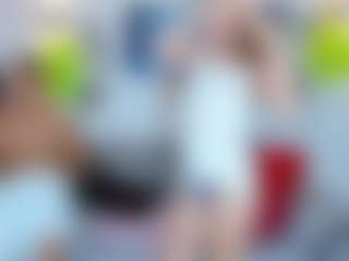 Live cam show with pink-diamont - Flashing on Camsoda