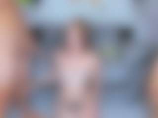Live cam show with pink-diamont - Living Room on StripNow