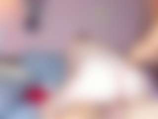 Live cam show with pink-diamont - Small Ass on Camsoda