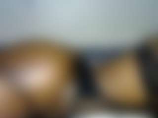 Live cam show with thickpetite - Pussyplay on MyBangCams