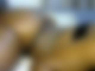 thickpetite's Live Sex Cam Show