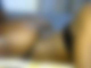 thickpetite's Live Sex Cam Show