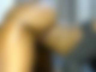 thickpetite's Live Sex Cam Show