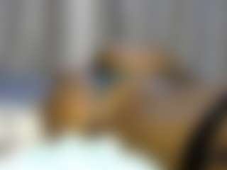 thickpetite's Live Sex Cam Show