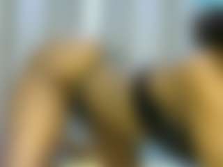 thickpetite's Live Sex Cam Show