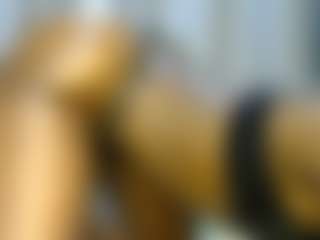 thickpetite's Live Sex Cam Show