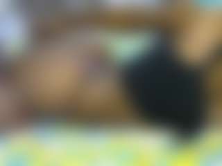 thickpetite's Live Sex Cam Show