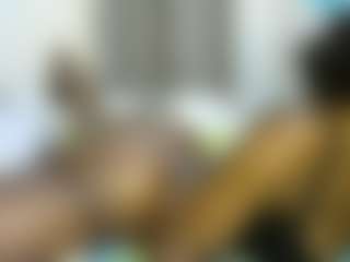 thickpetite's Live Sex Cam Show