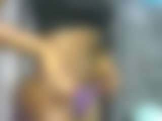 thickpetite's Live Sex Cam Show