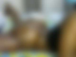 thickpetite's Live Sex Cam Show