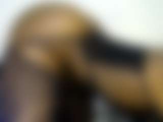thickpetite's Live Sex Cam Show
