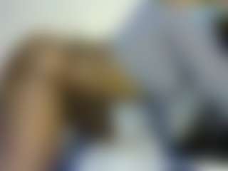 thickpetite's Live Sex Cam Show