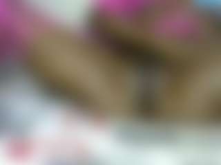 thickpetite's Live Sex Cam Show