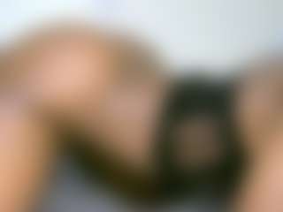 thickpetite's Live Sex Cam Show