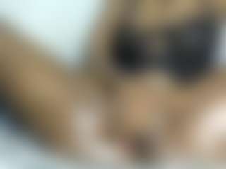 thickpetite's Live Sex Cam Show
