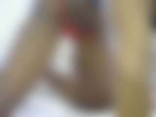 thickpetite's Live Sex Cam Show