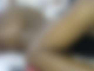 thickpetite's Live Sex Cam Show