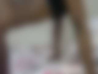 thickpetite's Live Sex Cam Show