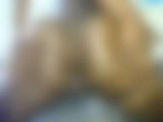 thickpetite's Live Sex Cam Show