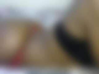 Live cam show with thickpetite - Ebony on SmokeAndPoke | kenya
