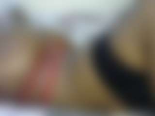 thickpetite's Live Sex Cam Show