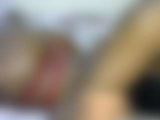 thickpetite's Live Sex Cam Show