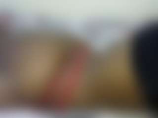 thickpetite's Live Sex Cam Show