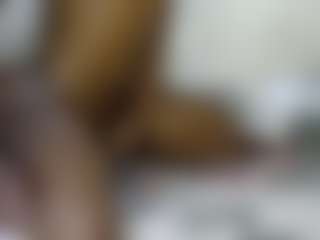 thickpetite's Live Sex Cam Show